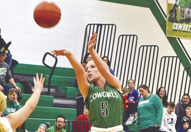 Cowgirls Go Through Green Wave Local Sports News