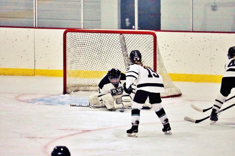 Blades fade in final periods vs. Crookston Local Sports News