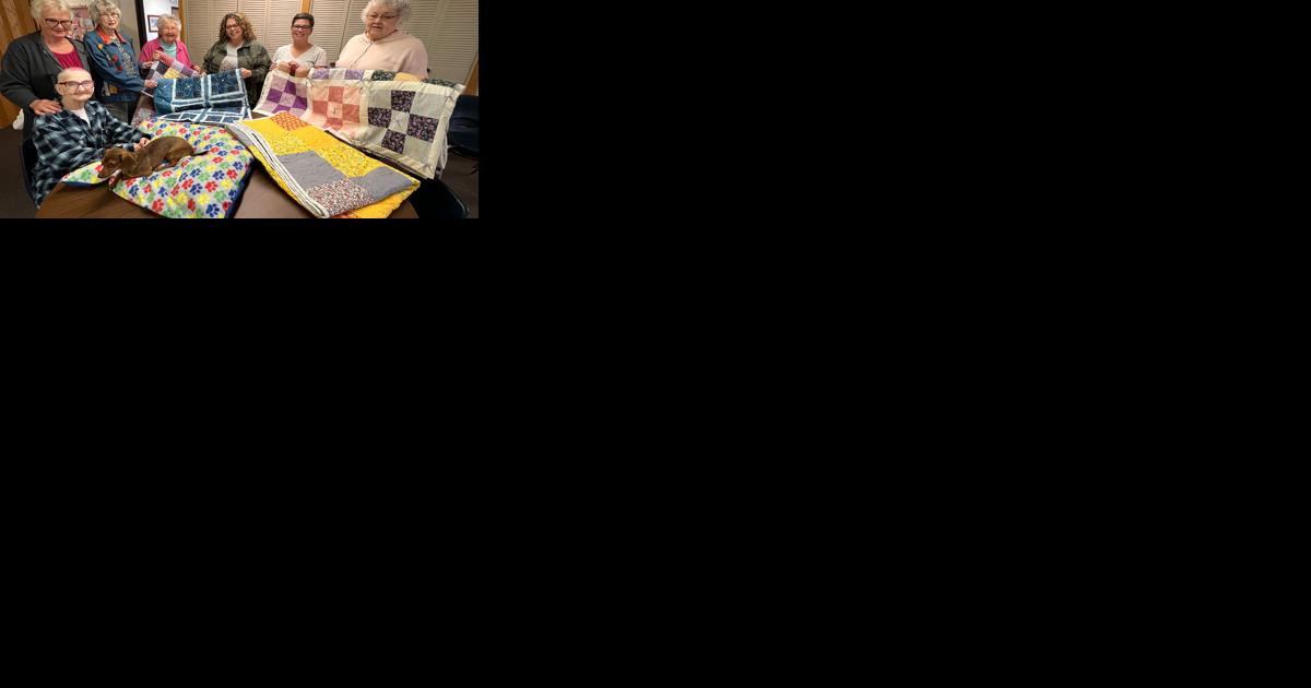 Women from two Walker churches make quilts for ARCC Emergency Shelter - Vimarsana News