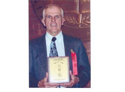 Majcin Inducted Into Illinois Basketball Coaches Hall Of Fame
