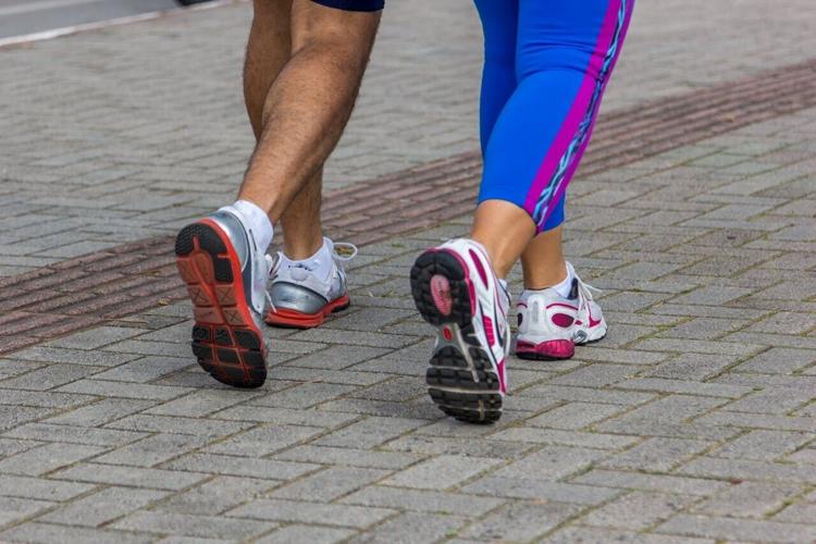 Study finds extra daily steps slashes post-surgery risks | Health ...
