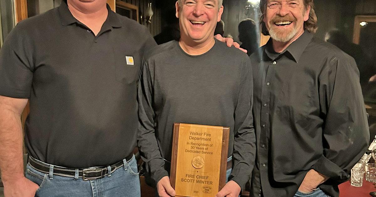 30 year Walker fireman recognized - Vimarsana News