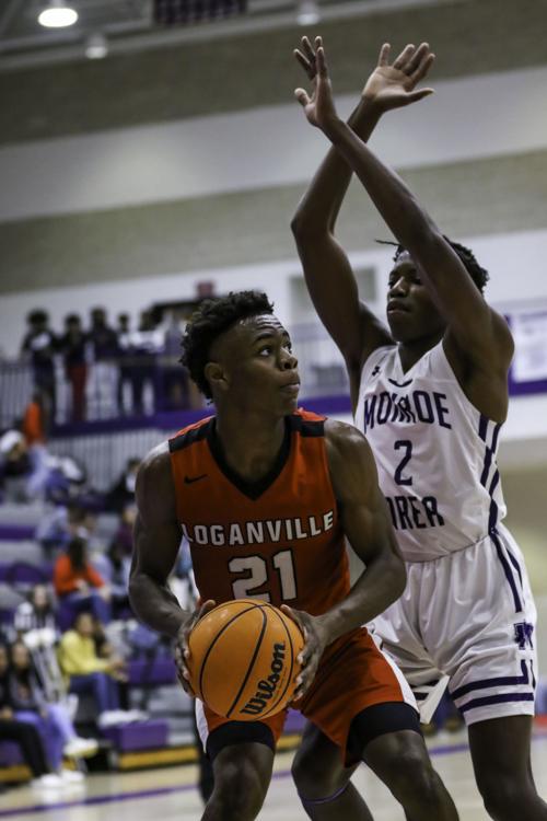 Basketball Devils Demolish Monroe Sports Waltontribune Com