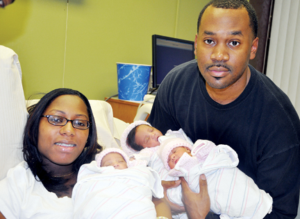 Love bunch: Monroe family welcomes triplets | News | waltontribune.com