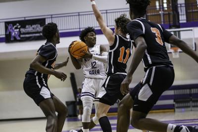 Basketball Round Up Hart Hits Hurricanes Sports Waltontribune Com