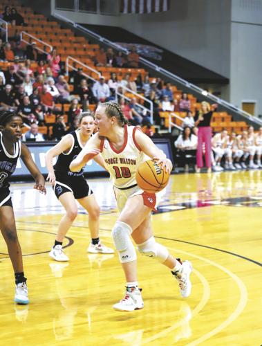 Lady Dogs win title