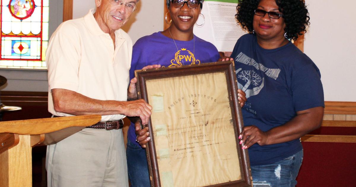 Plummer Bea Warrenton celebrates Plummer family | News | warrenrecord.com