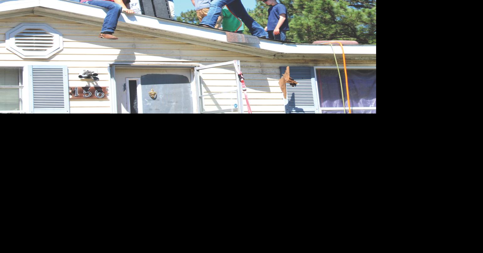 Servants on Site volunteers demonstrate their love for the Lord by helping others