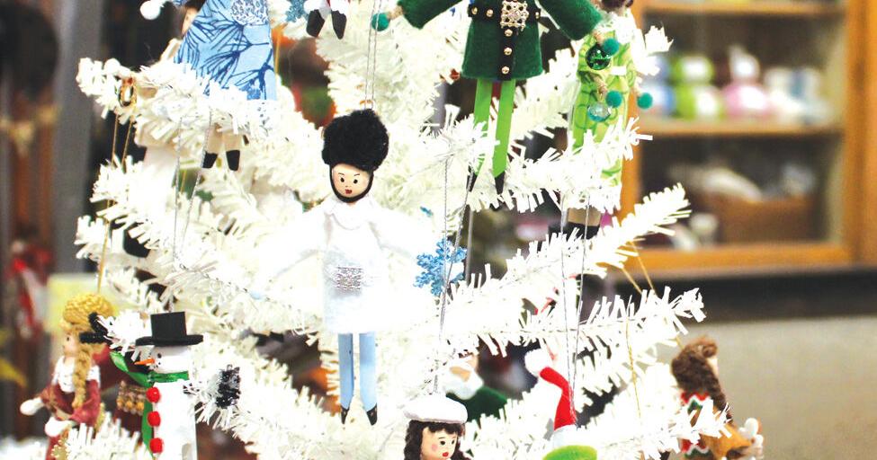 ‘Tar Heel Traveler’ visits Warren County for feature on three crafting ladies