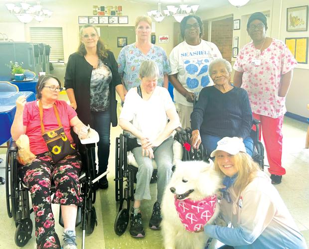 Warren County Samoyed dog maintains busy schedule of activities News