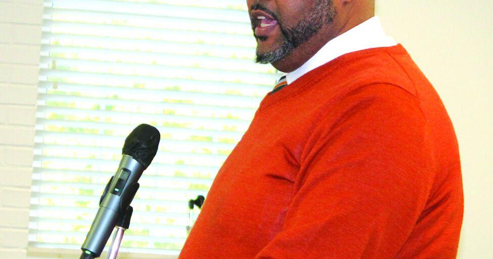 WCS officials discuss future of current elementary schools with county board