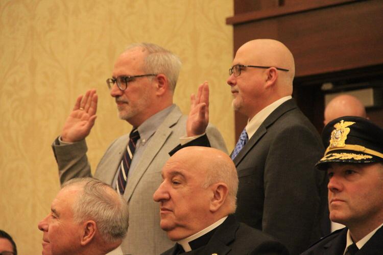 Picozzi begins city's first 4-year term | Topnews | warwickonline.com