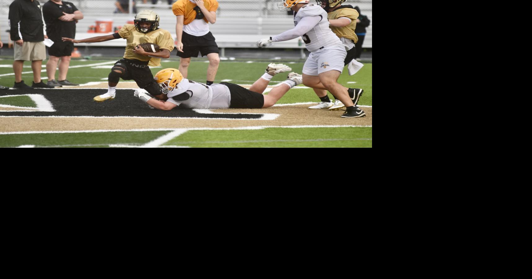 Scrimmage season starts for WHS