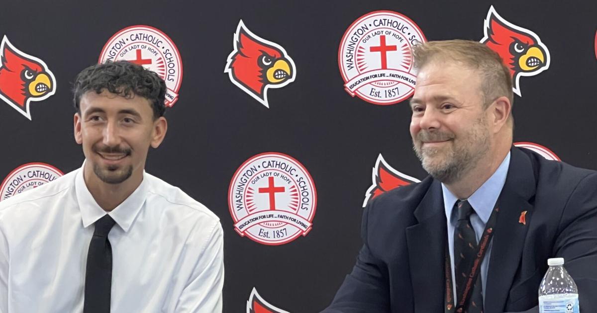 Hemenway named new coach, AD at WC