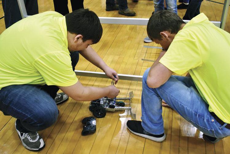 LHS students complete Workplace Simulation Project