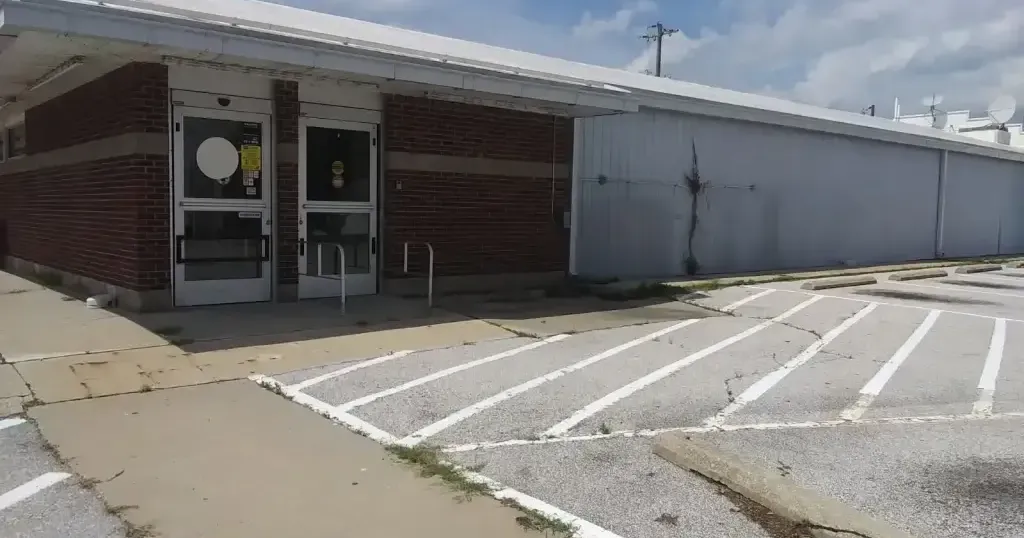 A year after JayC closed, Shoals residents ponder the possibility of creating a new food store