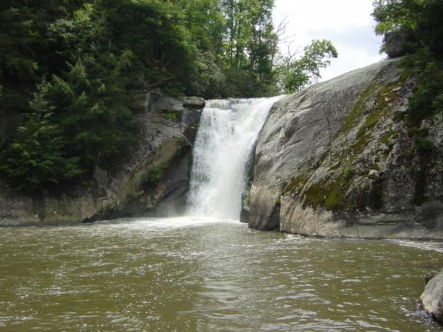 Charlotte Woman Dies From Jump Over Elk River Falls Watauga