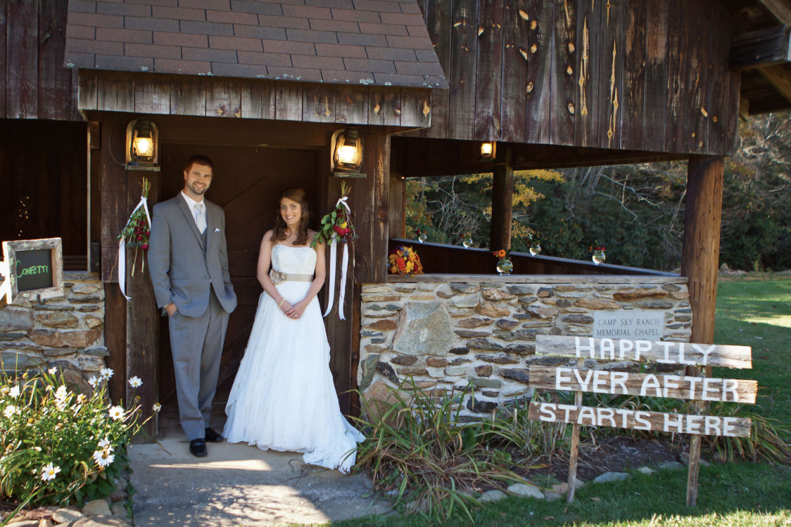 The Perfect Wedding | Features | wataugademocrat.com, image size:1124x750