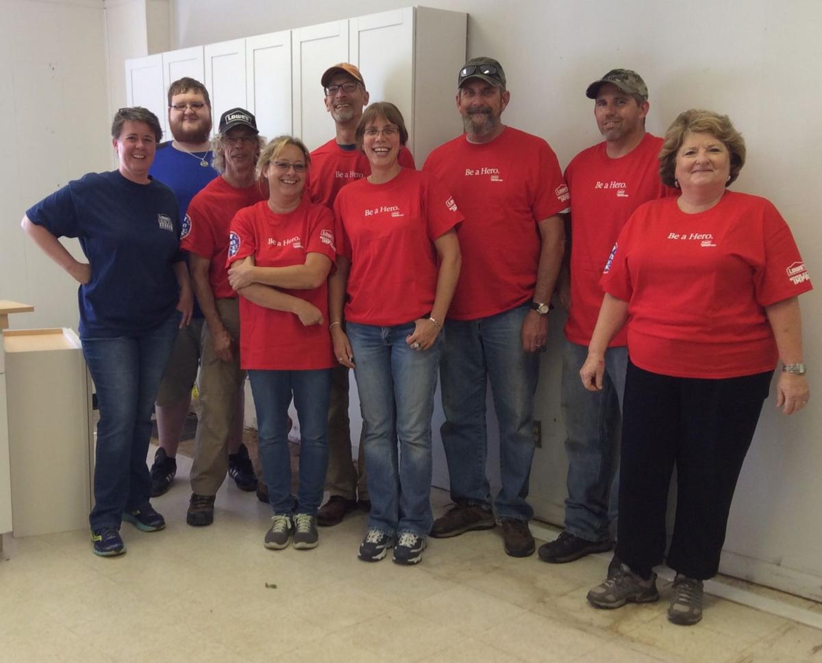 Lowe S Heroes Project Benefits Bethel Elementary Mountain Times