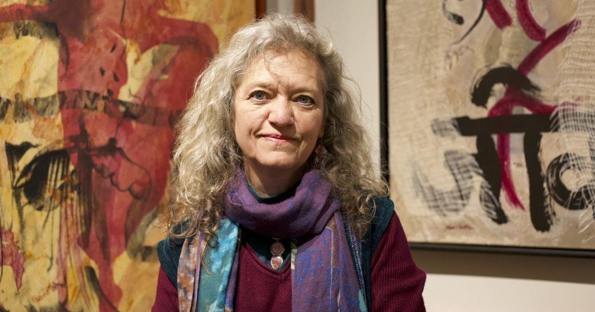 Toni Carlton celebrates 40 years in art business as Carlton Gallery enters summer season | Mountain Times