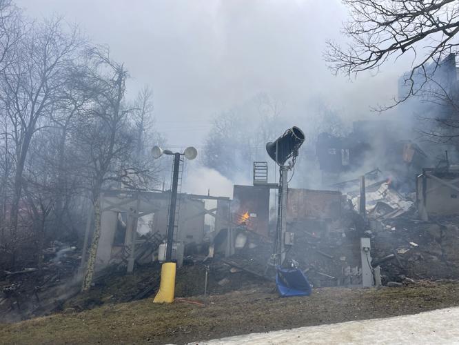 Multiple condos destroyed after early Sunday morning fire | Local News ...