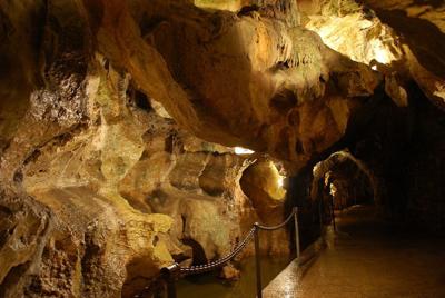 Linville Caverns The Most Fun You Can Have In A Cave