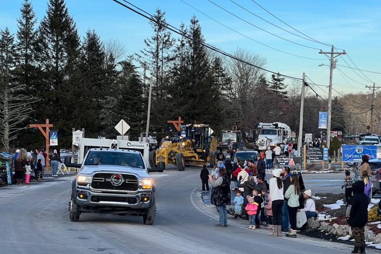 Beech Mountain celebrates with Christmas Parade Mountain Times