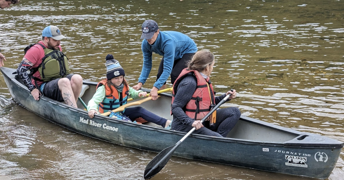 Canadian Canue Racing Annual New River Canoe Race returns for the 42nd year | Mountain Times ...