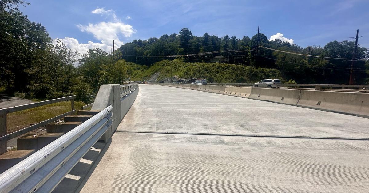 NCDOT expects to shift traffic to new Hwy 105 bridge next week