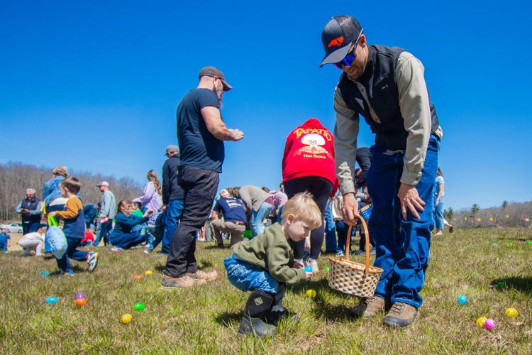Easter Mount Easter egg hunt at Mount Victory | Mountain Times | wataugademocrat.com