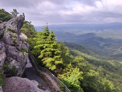 Blowing Rock attraction view