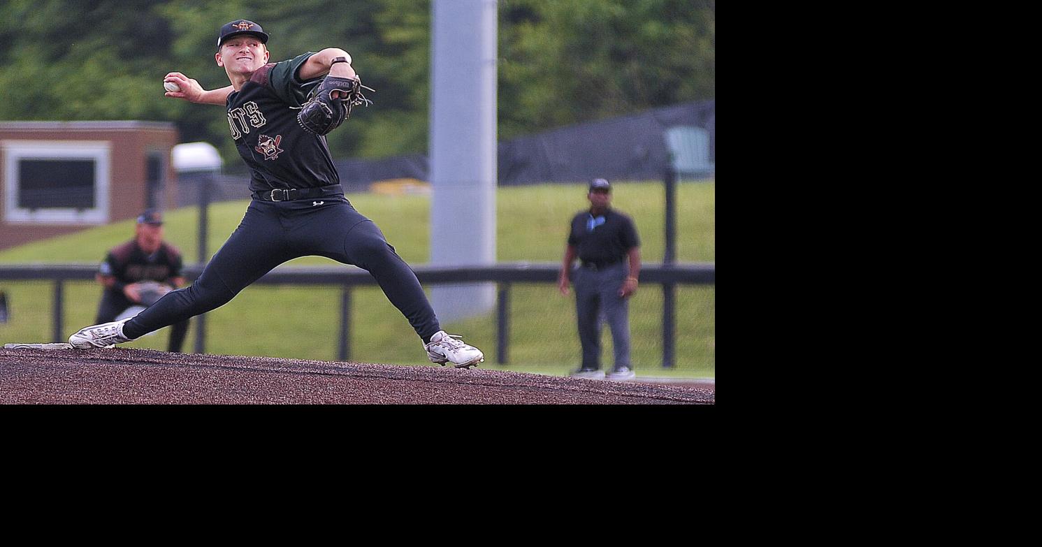 Read moreBigfoot hurlers flirt with no-no, shutout Blowfish