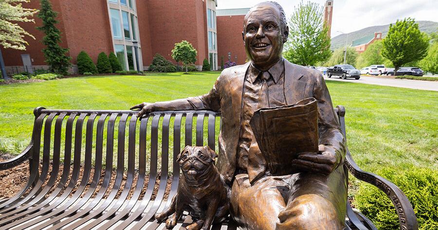 App State unveils new sculpture of former Chancellor John E. Thomas - Vimarsana News