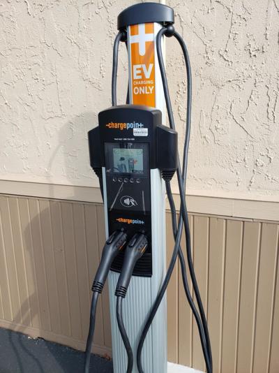 Tanger Outlets unveils electric vehicle charging stations | Main Street | 0