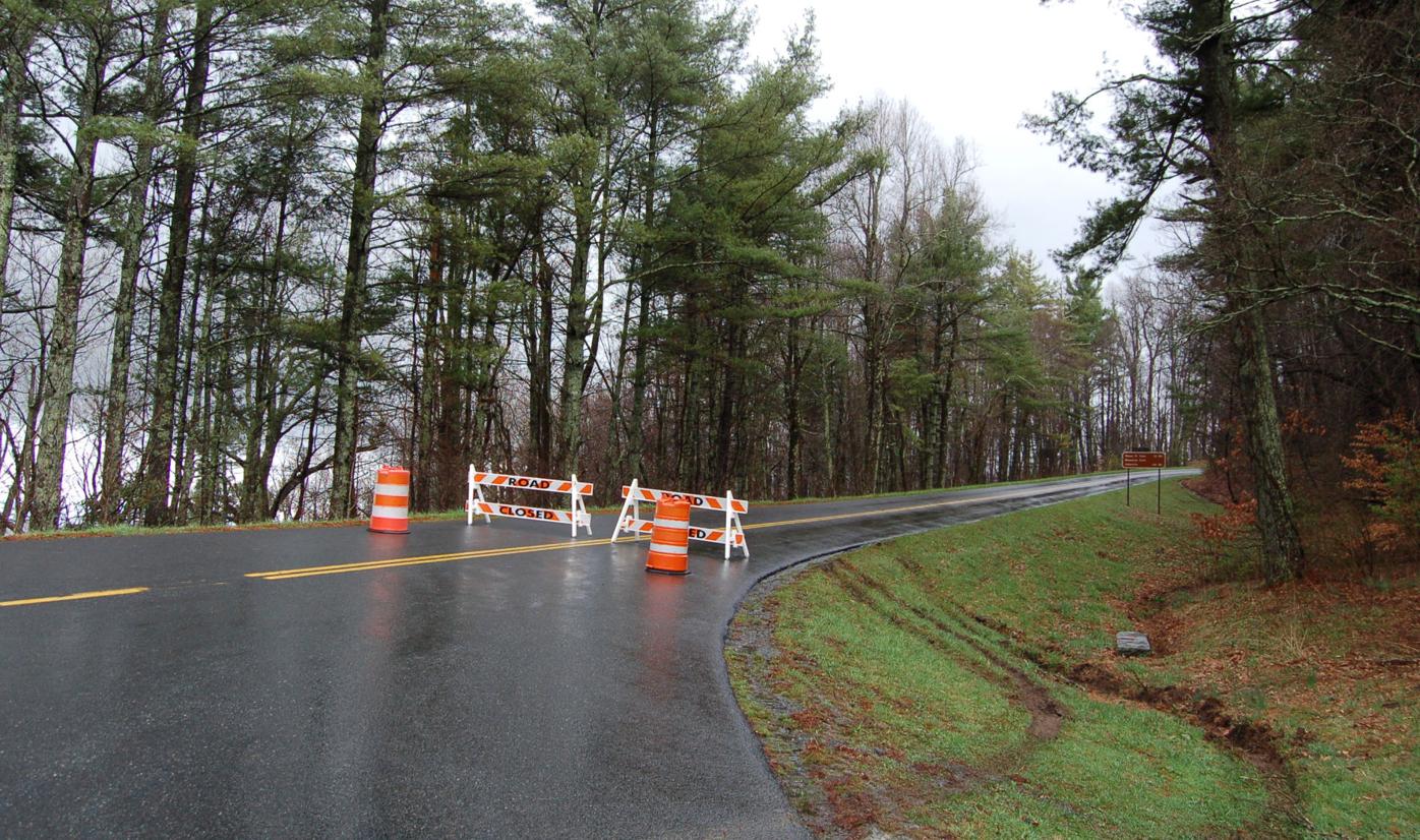 Mudslide closes section of Blue Ridge Parkway in Deep Gap UPDATE