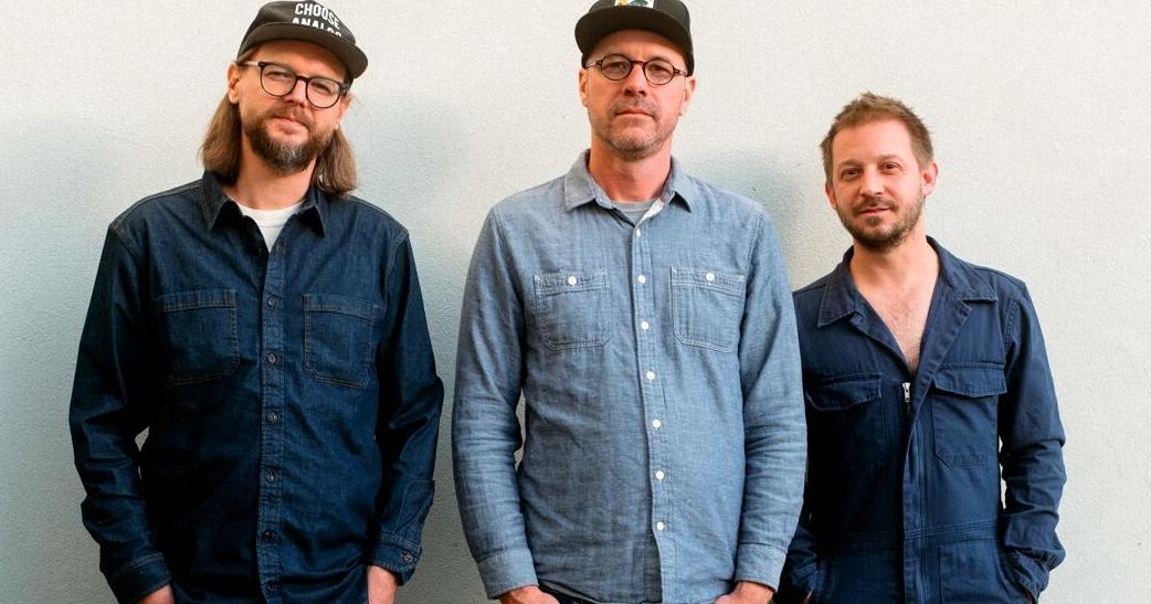 Local Appalachian roots rock band Loose Roosters ups game in 2026