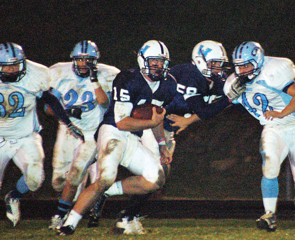 Pioneers cruise past Foard 27 14 Sports wataugademocrat