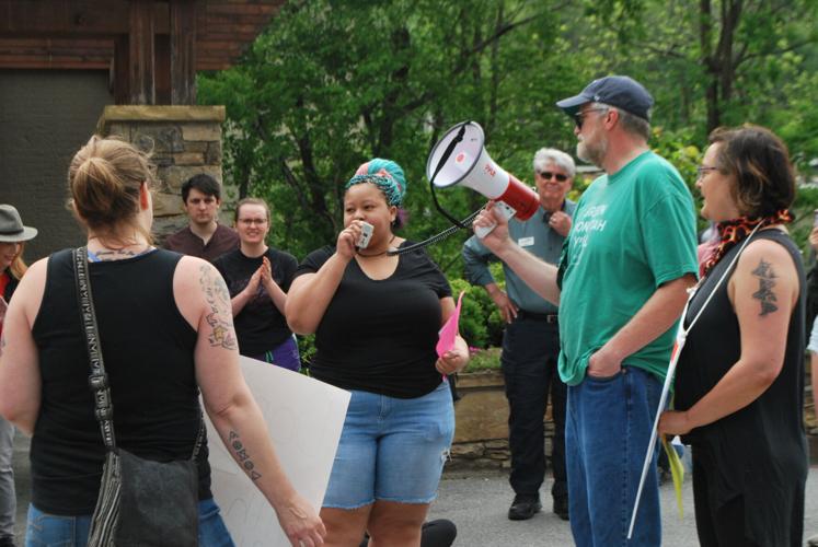 Downtown rally opposes abortion restrictions | Local News ...