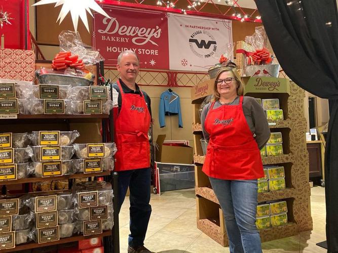 WHS Band, SmileOn ADG both hosting Dewey's Holiday shops Community