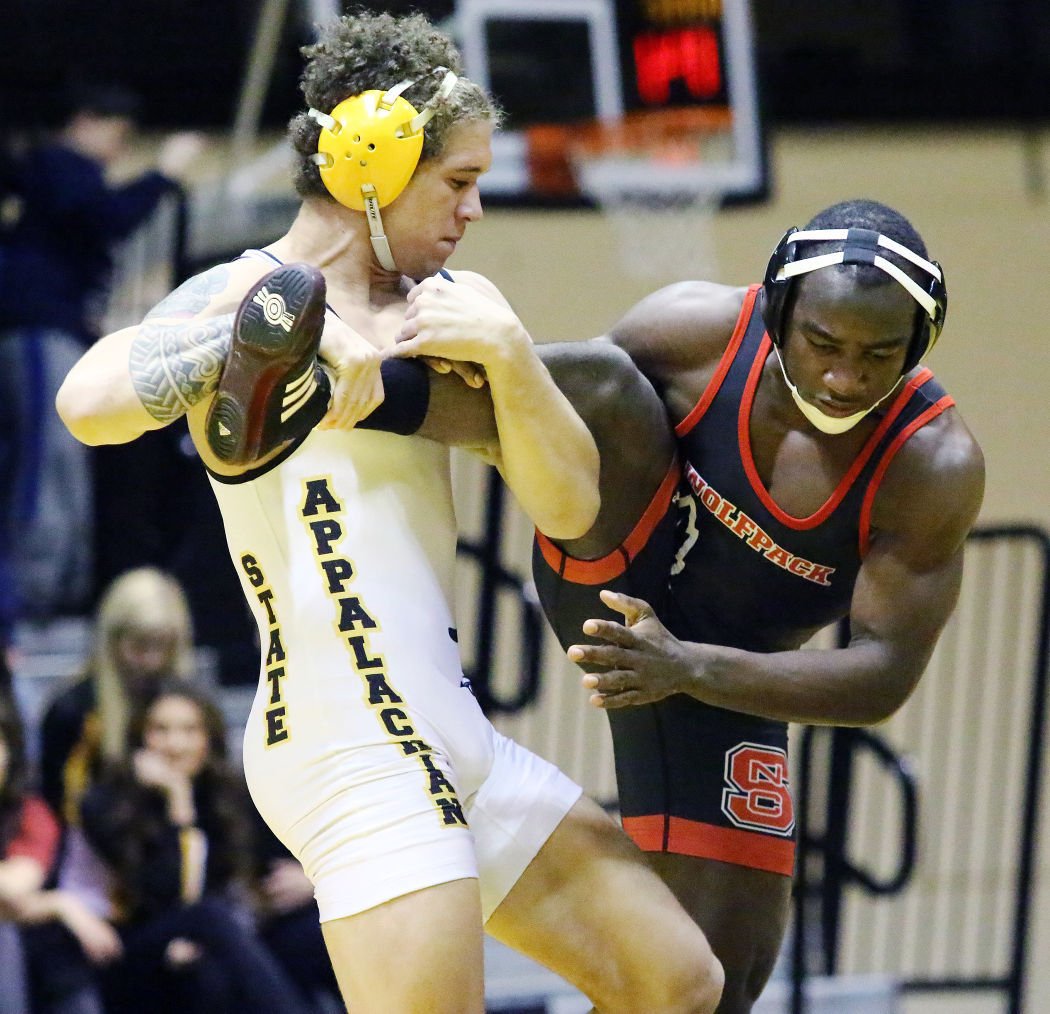 app state wrestling