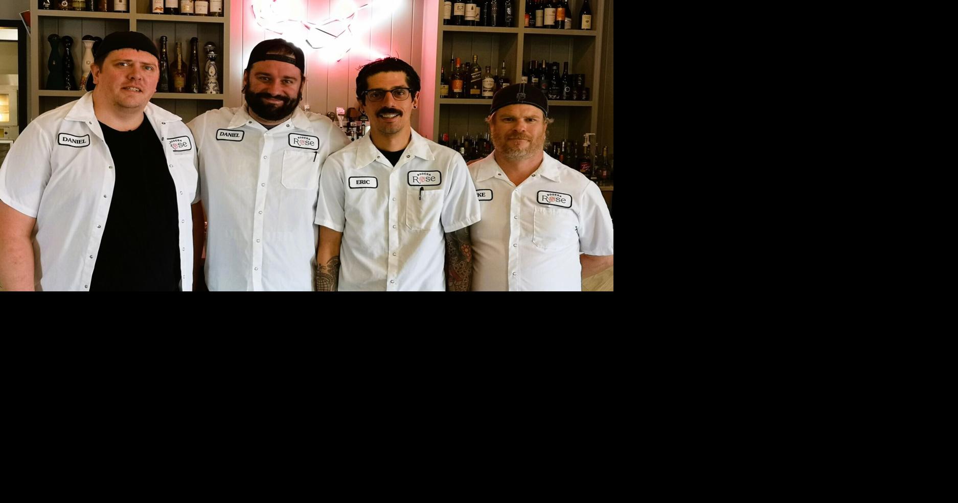 Restaurant teams community and excellent eats