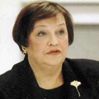Funeral Saturday for former Mayor Lynne Woolstencroft