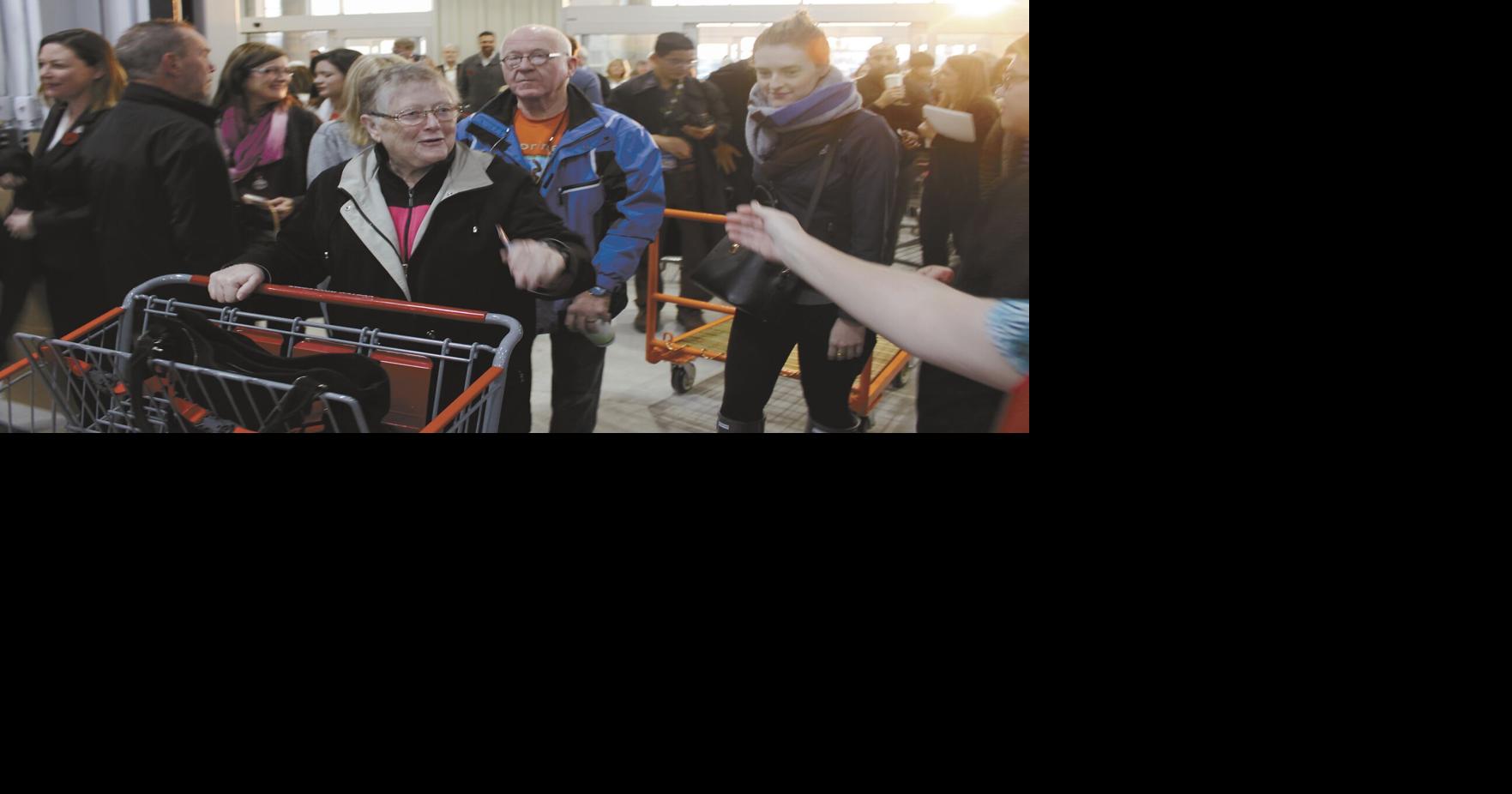 Costco makes its grand entrance in Waterloo