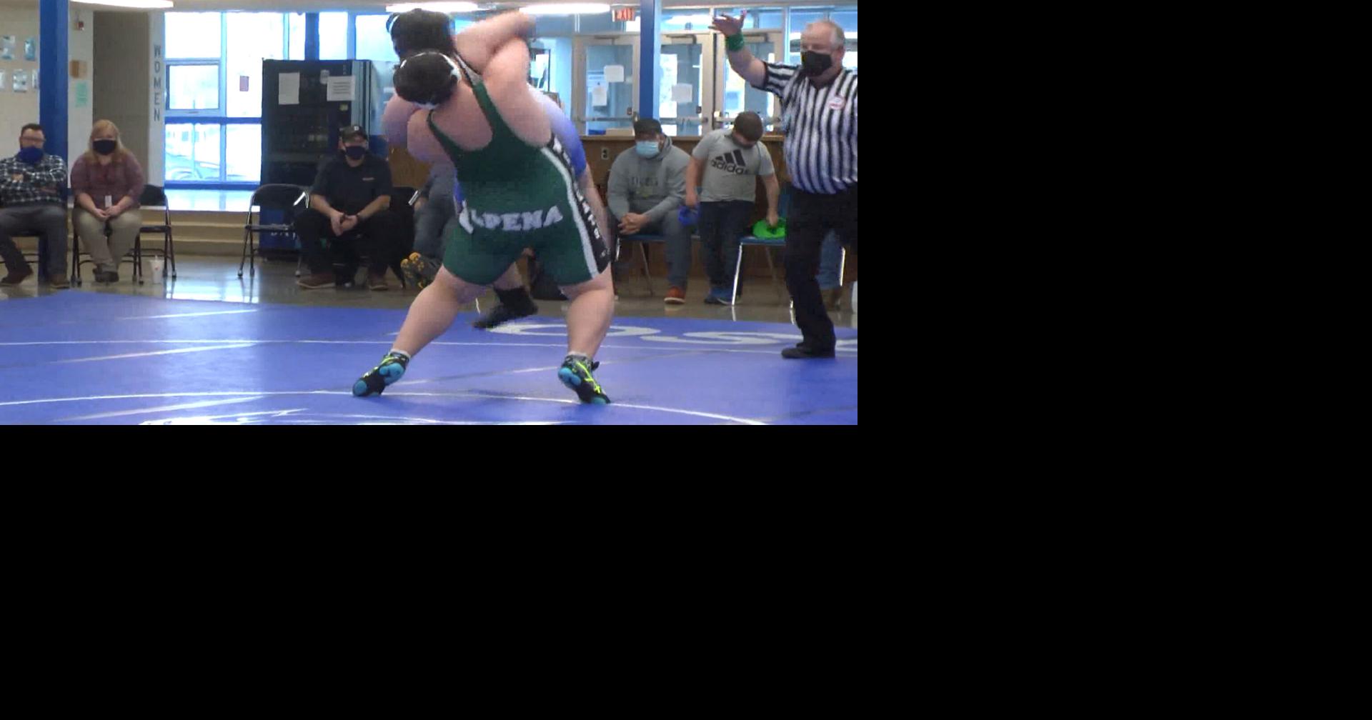 25 Area Wrestlers advance to States | Sports | wbkb11.com