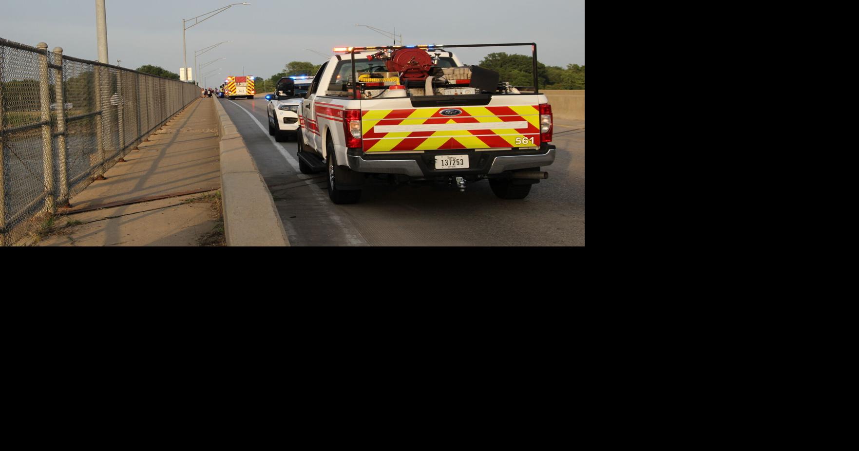 Cedar Falls first-responders rescue two kayakers from Cedar River