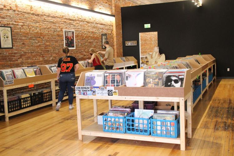 Library gardening classes planned | Local News 16 Raygun and Vinyl Cup Records in Cedar Falls - 15