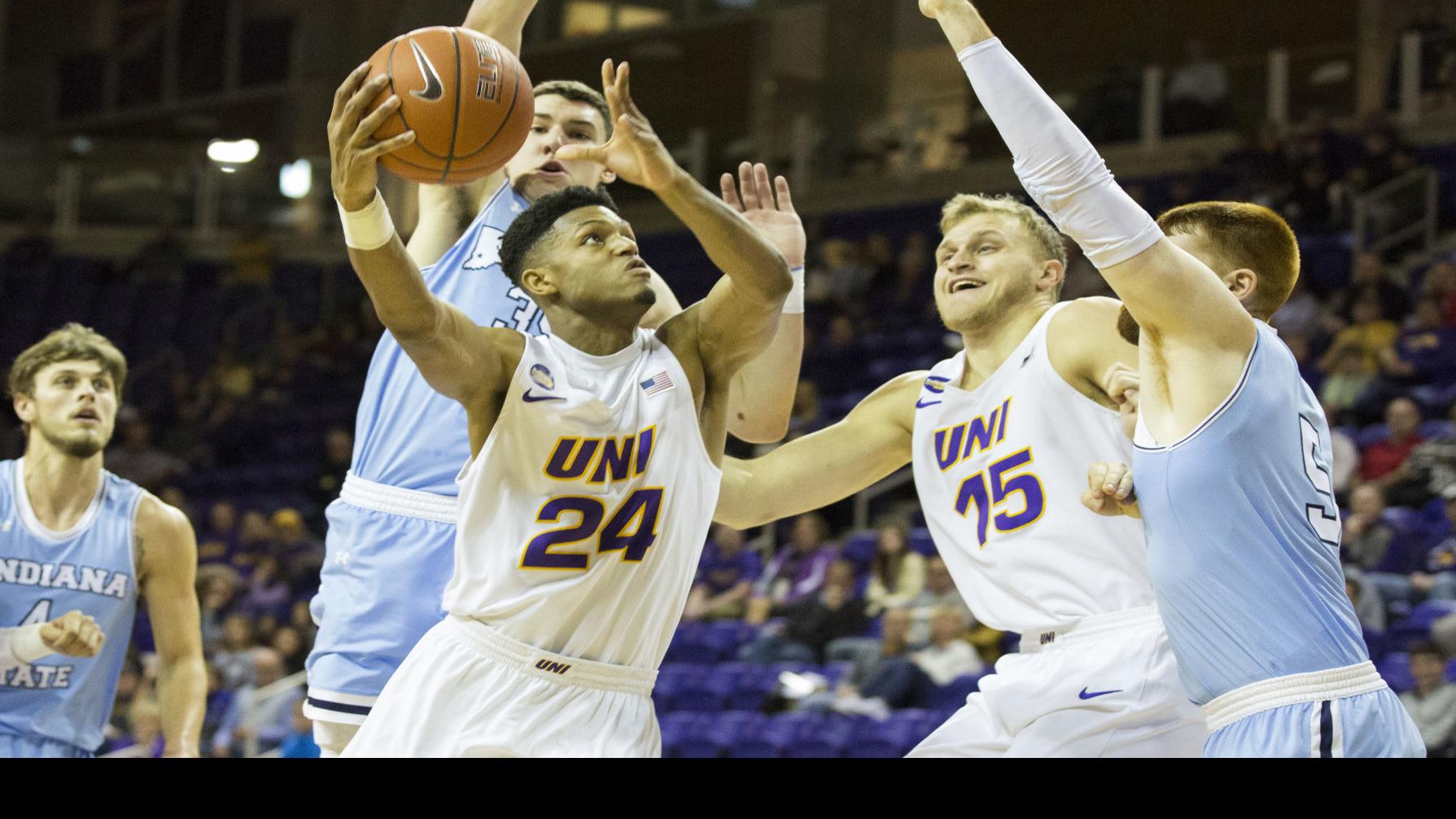 Panthers Find A Way To Win Despite Cold Perimeter Shooting Men S