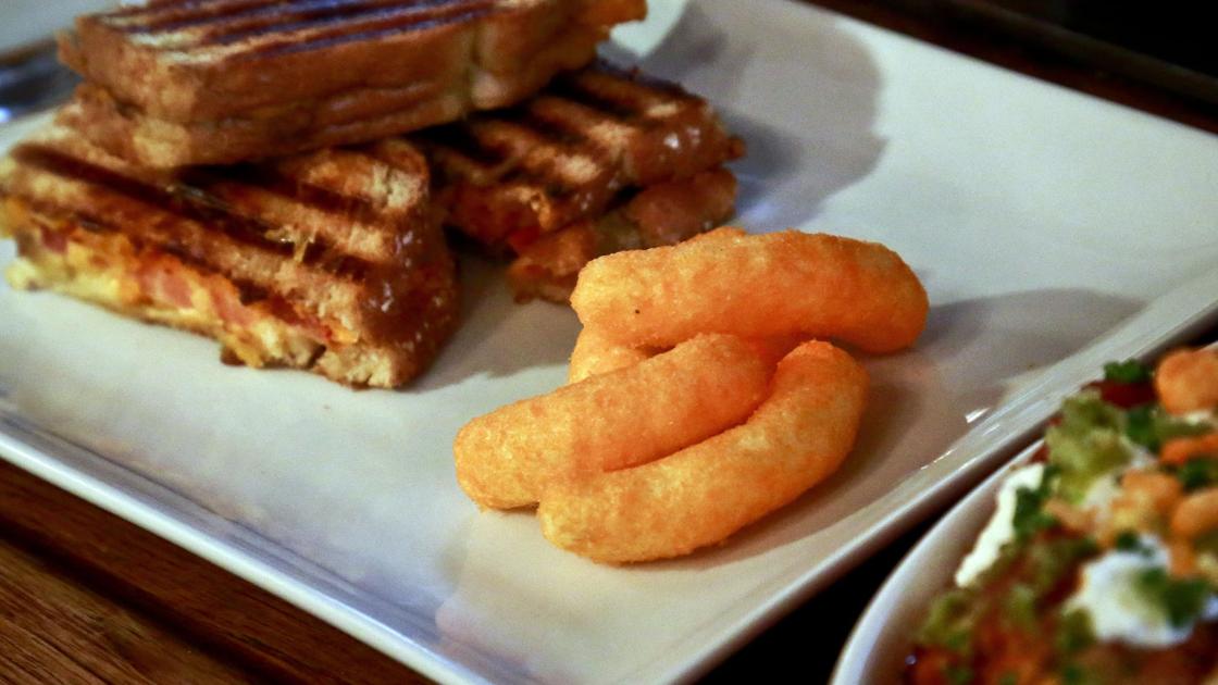 Dangerously cheesy? Here's what a Cheetos-themed restaurant looks like Dangerously cheesy? Here's what a Cheetos-themed restaurant looks like