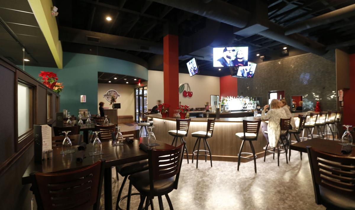 Waterloo restaurant marks one year anniversary Business Local News