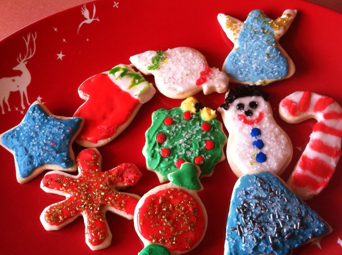 Christmas cookies rule when decorated with royal icing | Recipes